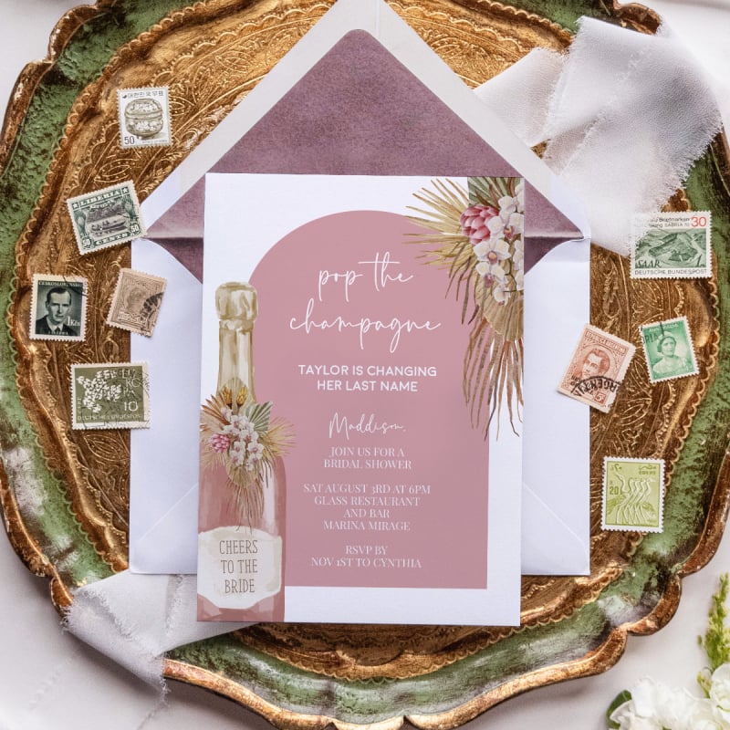 Bubbly Hens Party Invitations
