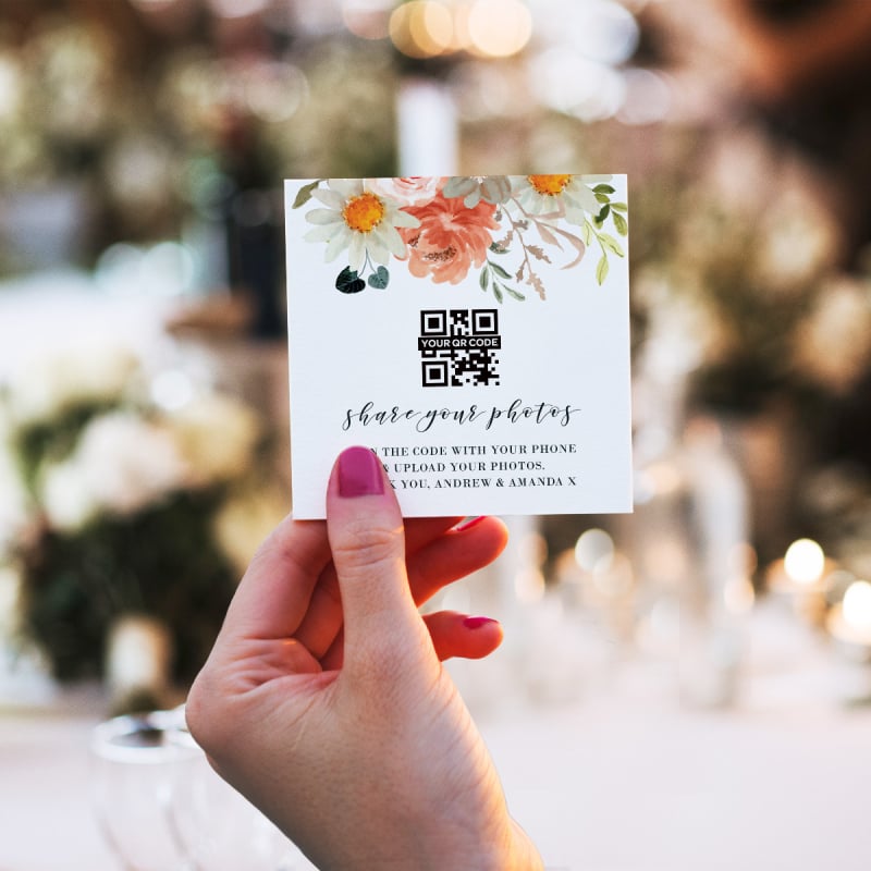 Delicate Daisy Wedding Photo QR Code Card